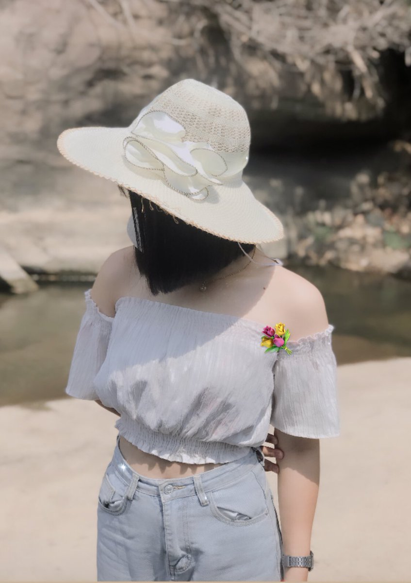 chalitamoplom's tweet photo. IG:chalita34_56😋🤍 https://t.co/LorKxh1Tkp