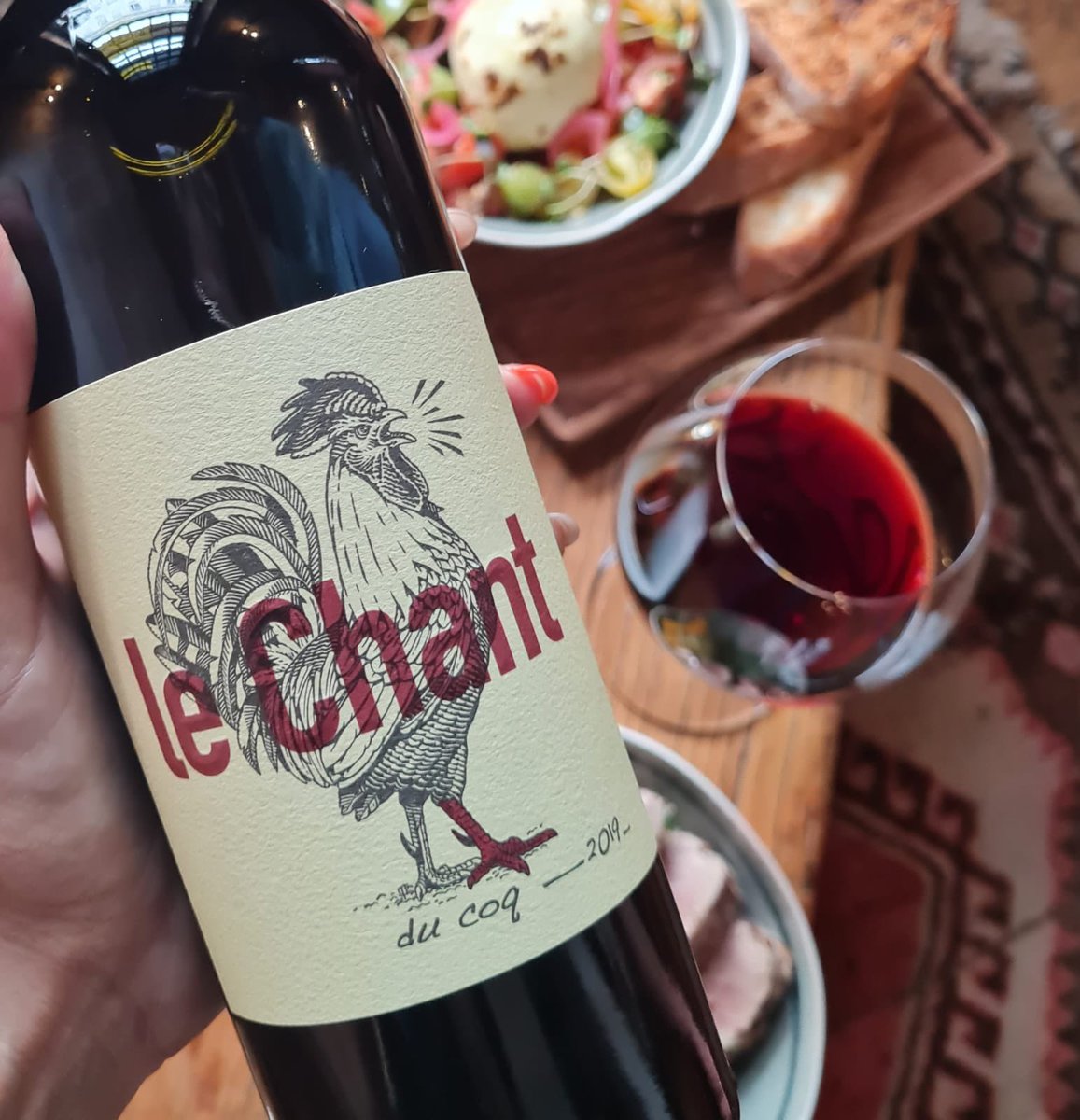 Putting the best foot forward this week🍷 @lechantwines #redblend #lechantwines #winesofsouthafrica