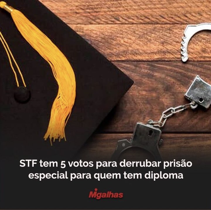 mafezinho's tweet photo. agora eu me pergunto por que diabos eu tô fazendo faculdade??? https://t.co/9XgCJ6mrgB