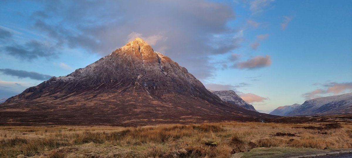 Probably the most photographed mountain in Scotland. The Great Herdsman of Etive looking stunning!
<a href="/TGOMagazine/">The Great Outdoors</a> <a href="/ScotsMagazine/">ScotsMagazine</a> <a href="/TrailMagazine/">Trail magazine</a> <a href="/Mountain_Scot/">Mountaineering Scotland</a> <a href="/Team_BMC/">British Mountaineering Council</a> <a href="/TrailMagazine/">Trail magazine</a>