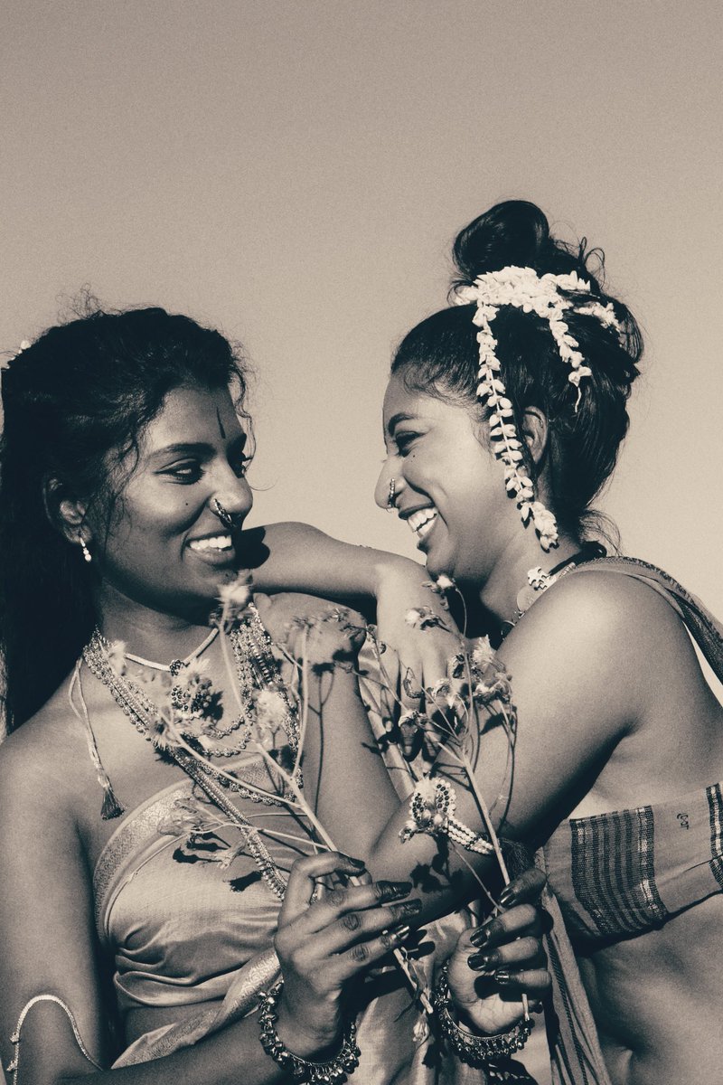 NatashaThasan's tweet photo. Giving Tamil-core - what Tamil cinema could never caste ๐ #drapetherapy https://t.co/CyE2lXvzcH