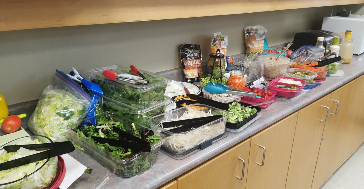 KCarmount's tweet photo. Way to go PRES staff for lunch today! #fullbelly #fullbucket @pineriveres #OwnYourTomorrowPRES #yummy https://t.co/oJJjDsingg