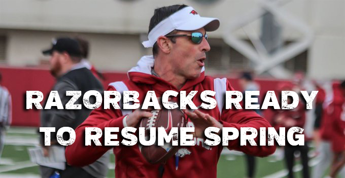 TreyBiddy's tweet photo. Watch - HawgSports Live - Razorbacks ready to resume spring drills... The Hogs get back on the practice fields this week. Here's what I've seen and hope to see moving forward, along with more on Razorback sports #wps #arkansas #razobacks (FREE): https://t.co/kuNaxp51g7 https://t.co/4GbPVLtLDG