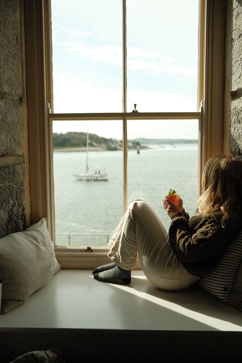 Three photoshoots &amp; 6 hours of driving completed within 24 hours… feels a lot easier with views like these 🙌🏽 

📸 <a href="/samrogersphoto/">Sam Rogers</a> 

#model #cornwall #cornwallphotography