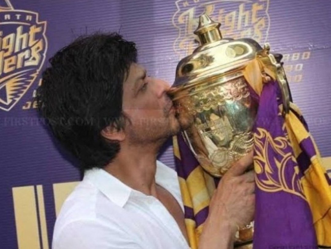 SrkianDas04's tweet photo. Expectation                            Reality

#KKR
#RCB https://t.co/llIk4cSIOS