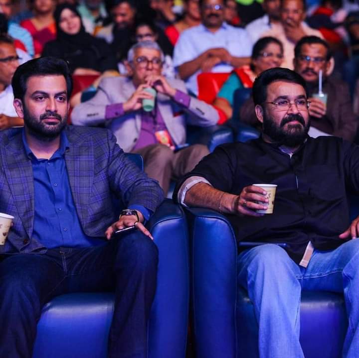 Amal_Thomas___'s tweet image. This Combo is always Special!😎

Waiting For #EMPURAAN 

#4YearsOfLucifer
#PrithvirajSukumaran @Mohanlal