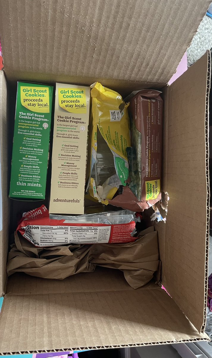 AlexisRajah's tweet photo. The excitement n ordering @girlscouts makes the shipping wait worth it. Mine took longer due2 1of my selections being out. When they were delivered 2day I 🏃🏻‍♀️2 my door. The extreme disappointment when I opened my very light📦tht had a visible hole &amp; all my cookies had been EATEN!! https://t.co/OhXUikipiD