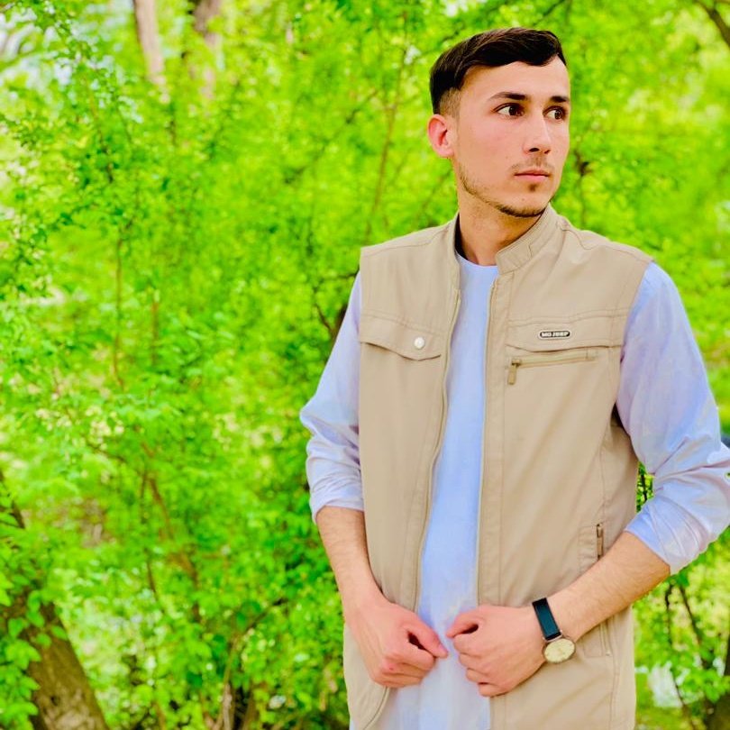 AtiqAzimi4's tweet photo. #تصویرنمایه‌جدید https://t.co/xIHz7LSBcO