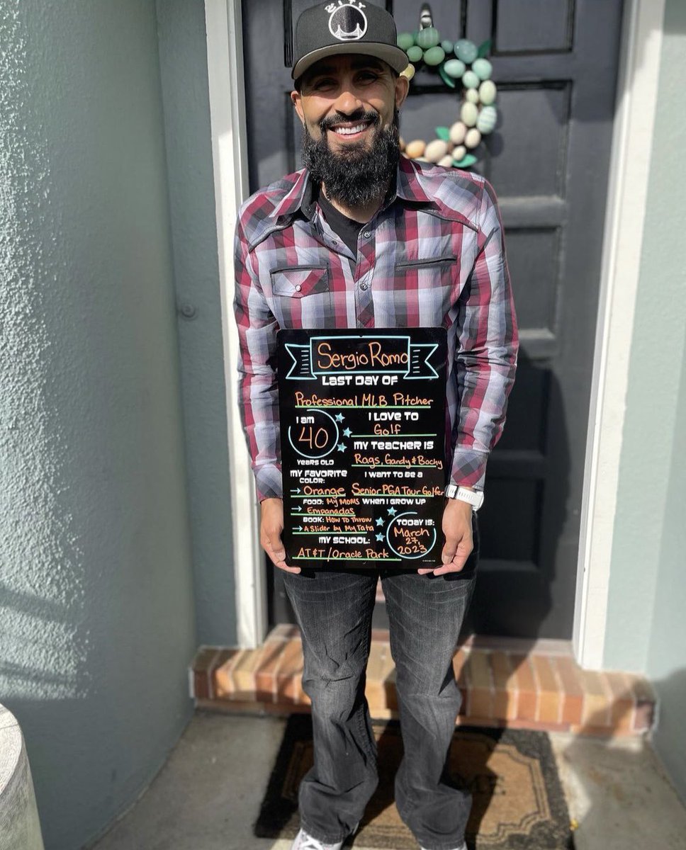 SFGiants's tweet photo. Back to school, back to schoooool 🎶 

📸 sergioromo54/IG https://t.co/qq1cDOWt0Y