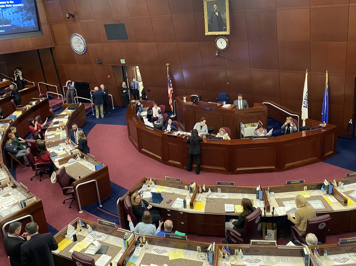NVconservation's tweet photo. Nevadans are joining lawmakers on
the assembly floor and in the gallery
to be recognized during #CLD23!Conservation Lobby Day is an
opportunity to advance our
conservation priorities and build on
the climate progress we've made! ✅ #NVLEG #CLW23 https://t.co/E9LqudnKYt