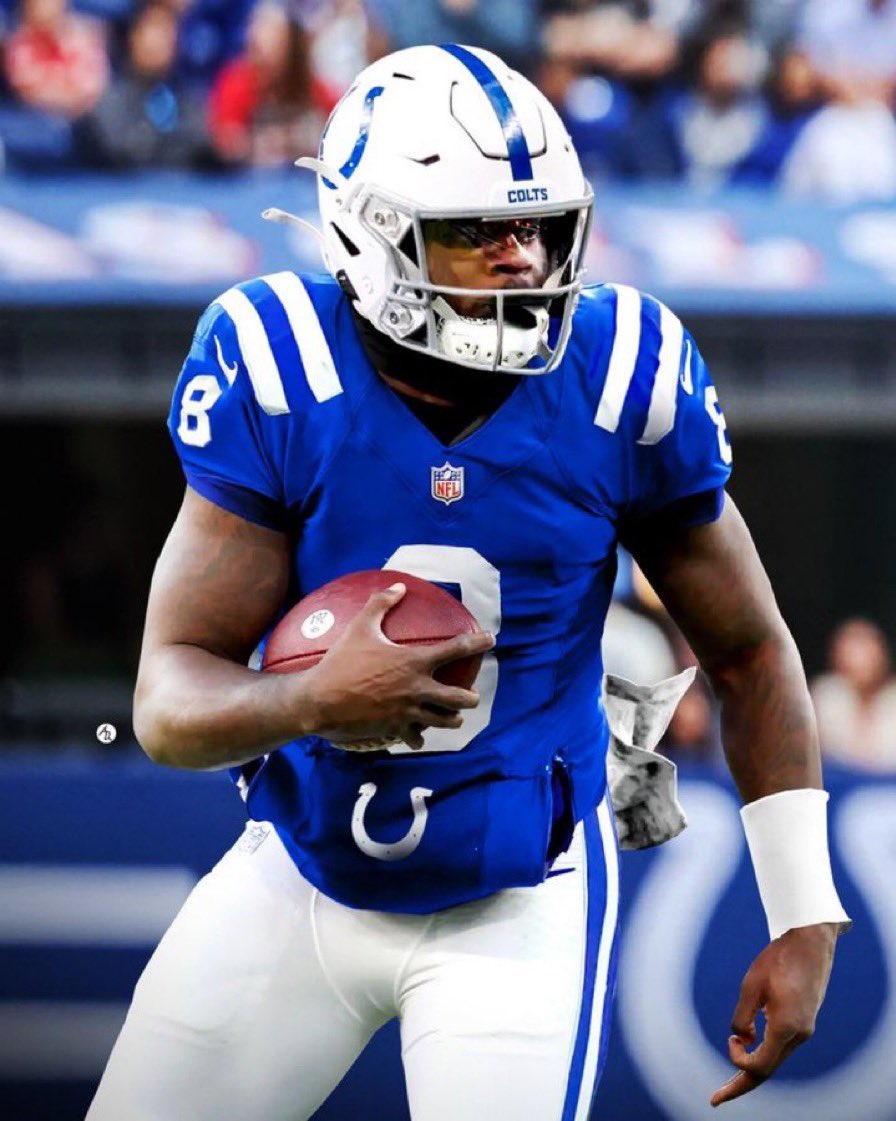 barstoolindy's tweet image. Would you rather: 

-Give up two first-round picks for Lamar 
-Draft a rookie QB at 4