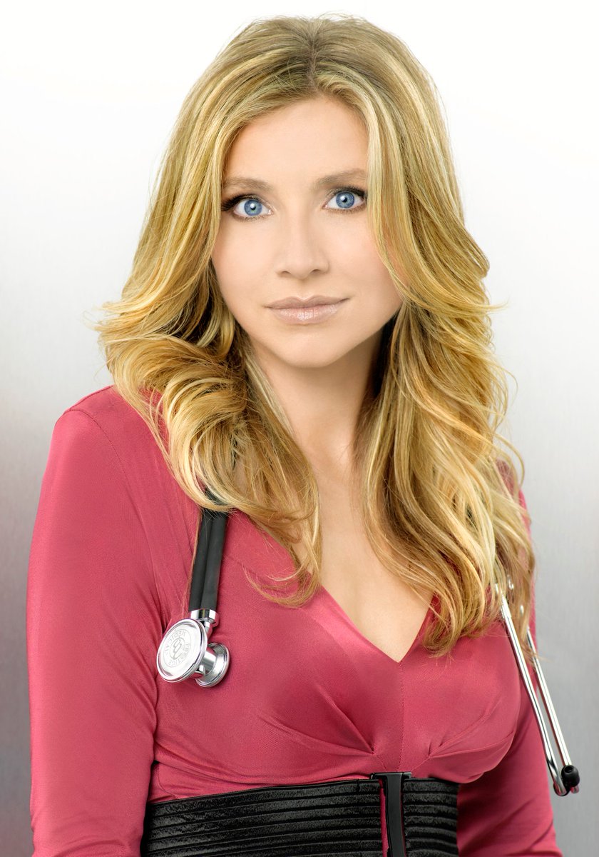  STAR THROBS On Twitter Sarah Chalke Prestige 