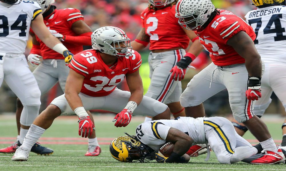 Real_ClockTower's tweet photo. BONG!

It's 03:00 PM and Michigan still sucks. Go Bucks! 
#OhioState #GoBucks #Buckeyes https://t.co/OGjZWSTGmF