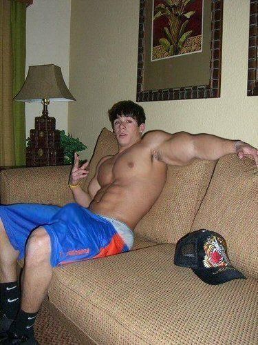 AlphabroMike's tweet photo. Just b a bro bro https://t.co/n7tssSGcbW