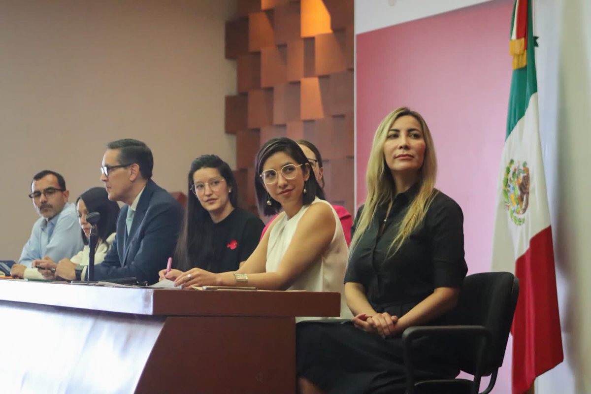 CamilaZepedaL's tweet photo. #Atención ⚠️ la convocatoria de #OperacionCOP México se encuentra abierta. Si tienes entre 18 y 25 años de edad, nacionalidad mexicana y te interesa la #AcciónClimática esta oportunidad es para ti. ¡Aplica ahora! https://t.co/tyFZxDlJrF https://t.co/RIrQAQ2Sr7