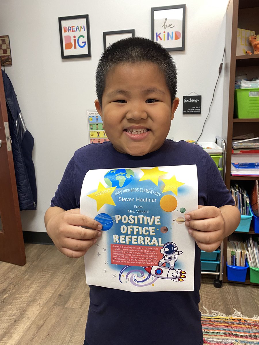 Steven received a positive office referral because he noticed some items from the recess bin were on the floor. He picked them up to help his teacher. He is always helpful! Great job! 🚀 <a href="/JresRockets/">JRES</a> <a href="/TeachMrsVincent/">Andrea Vincent</a>