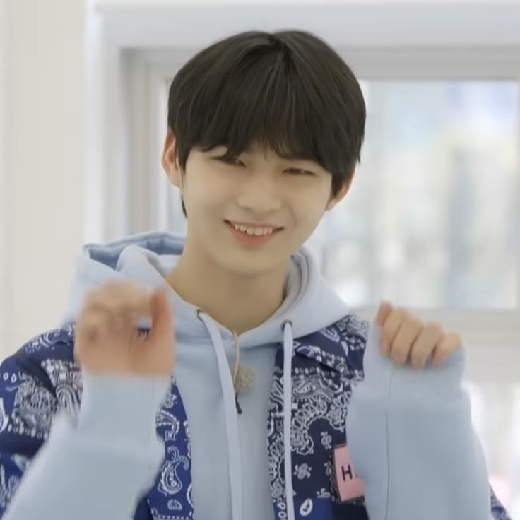 qubingg_'s tweet photo. ♡Happy Hikaru Day♡
It's been a long time. I hope that Hikaru is feeling better now and doing whatever makes him happiest.
I miss your smile ♡
#HIKARU #and_audition https://t.co/4b7znPBKBT