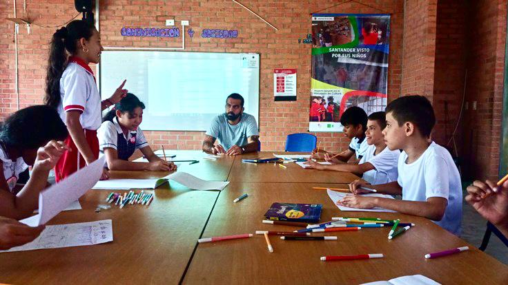 BNnoticias2020's tweet photo. #local #cine
SANTANDER VISTO POR SUS NIÑOS – LOS COLORADOS (2023)
https://t.co/k1CuXxj7D0
#cine #estudiantes #aprendizaje #bucaramanga #LosColorados
@mayuperiodista @OLUNoticias @AlfonsoPinedaCh @NotiSan24 @NotiLaPraga https://t.co/AXwU5sdYRx