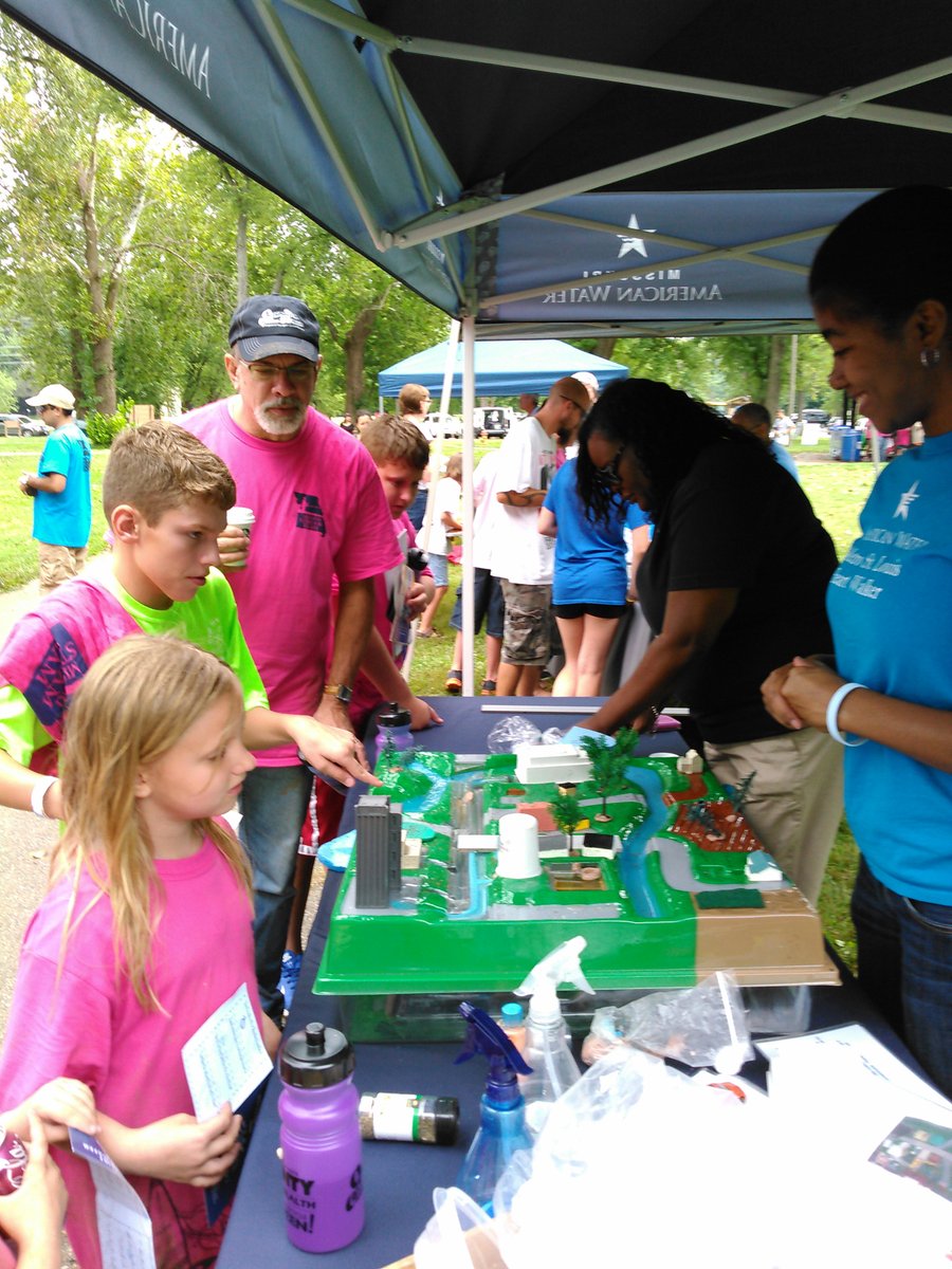 OpenSpaceSTL's tweet image. Join us for a celebration of volunteer efforts and our educational program, Passport to Clean Water, after #ConfluenceTrashBash on April 8th!📘
RSVP for the picnic and Passport today at: qrco.de/ptcw