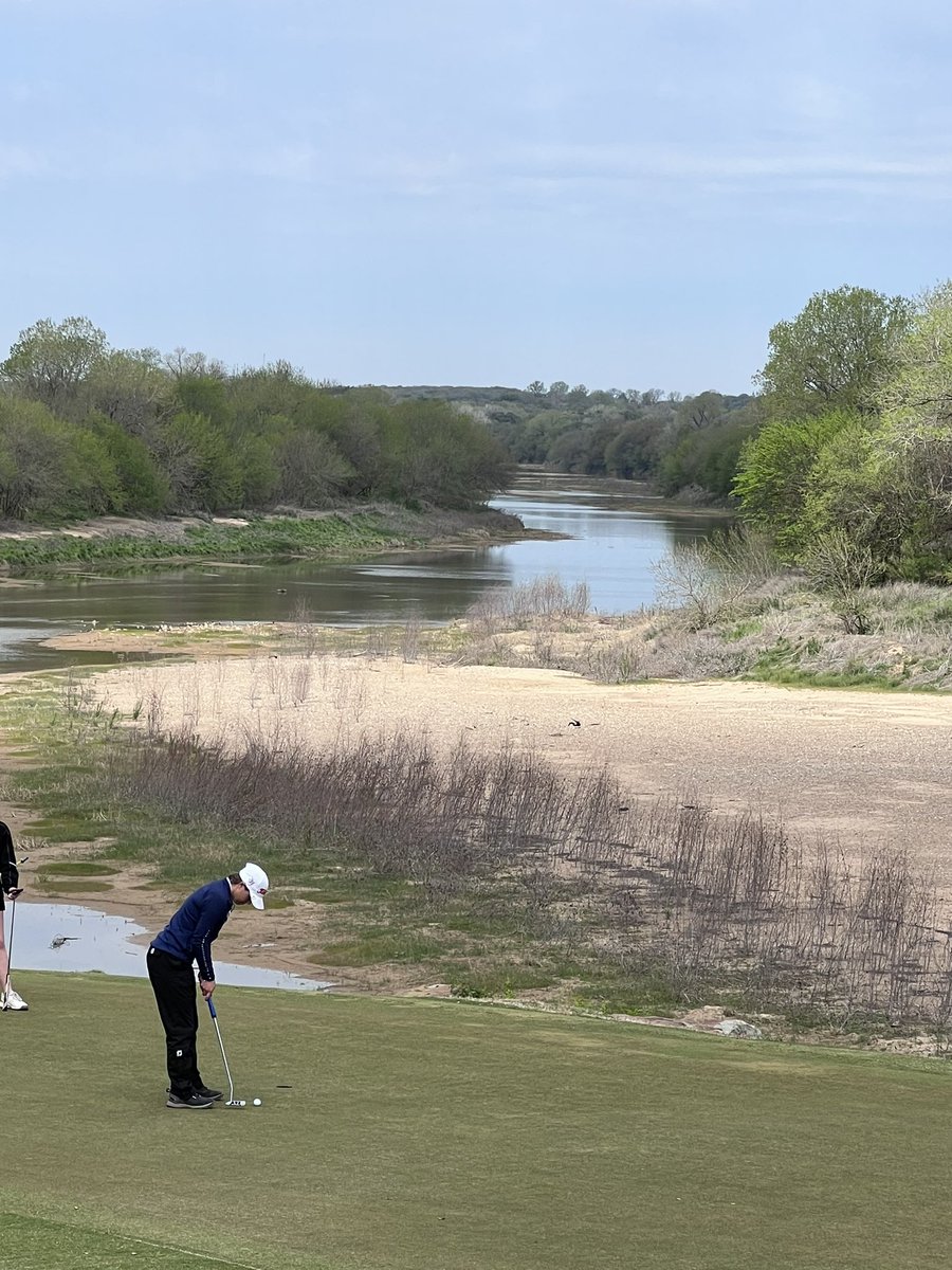 texan_golf tweet picture