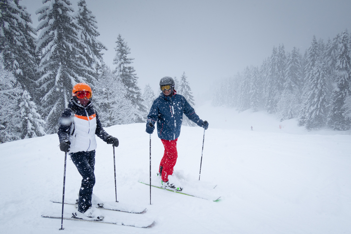 mh2ski's tweet photo. Today's 'Piste du Jour' was Gelinotte. This piste comes into its own sometimes, and this morning was a great example. 'Low Hanging Fruit' is a fabulous saying...... Well done Keith and Laura, let's continue banking these experiences.
#meribel #dumpingsnow #3valleys https://t.co/ldjJeNnMK9