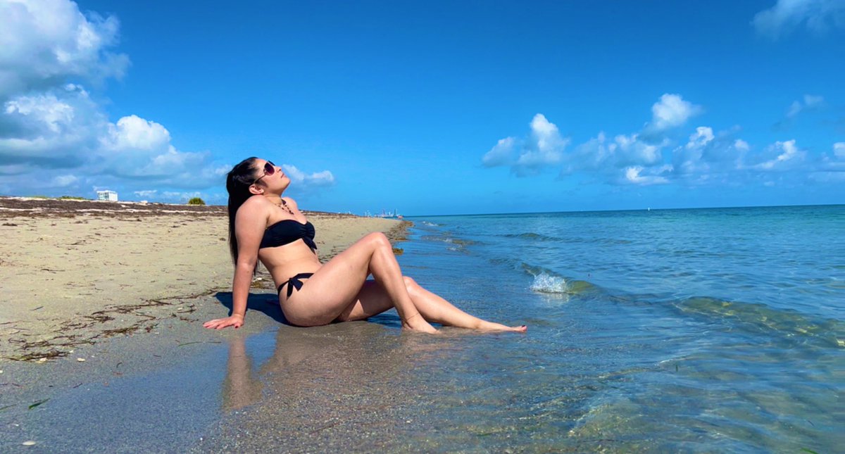 BriDominguez's tweet photo. Vitamina D https://t.co/3d811p6TGA