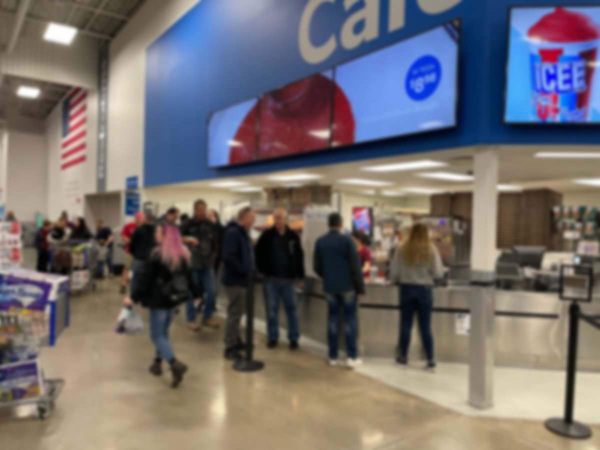flash_order's tweet image. How does @SamsClub not have kiosks yet? Someone put us in touch with the right person and we'll clean up these lines QUICK!