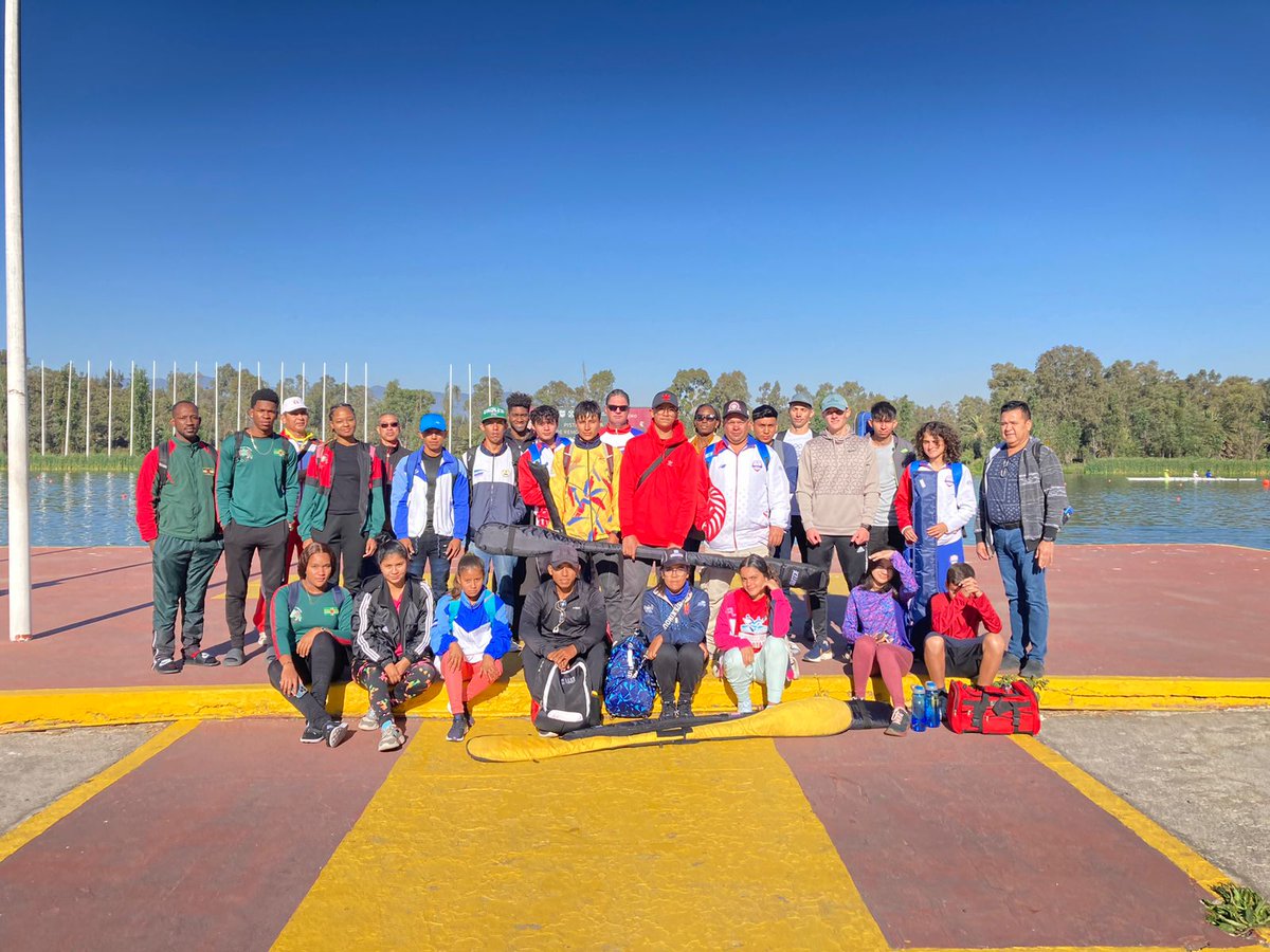 copaconline's tweet photo. 🇺🇸
Young canoe athletes attend camp in Mexico
+info: https://t.co/4rXd5iiTdN

🇪🇸
Jóvenes canoistas participan en un campamento en México
+info: https://t.co/VLLAUrkVDN https://t.co/qU5WeuMln6