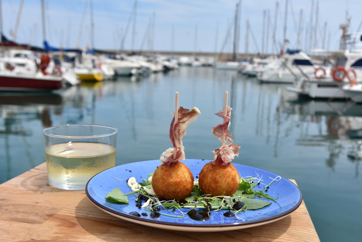 AjTorredembarra's tweet photo. ✍️ El #DTapes per #Torredembarra tornarà del 12 al 28 de maig

➡️ Si teniu un bar o restaurant i esteu interessats a participar-hi, cal que contacteu amb @TorredembarraTu abans del 30 de març ❗

🗞️ https://t.co/zeXAJycJBH 

📷 Anna F. https://t.co/h0QHJc2Pgn