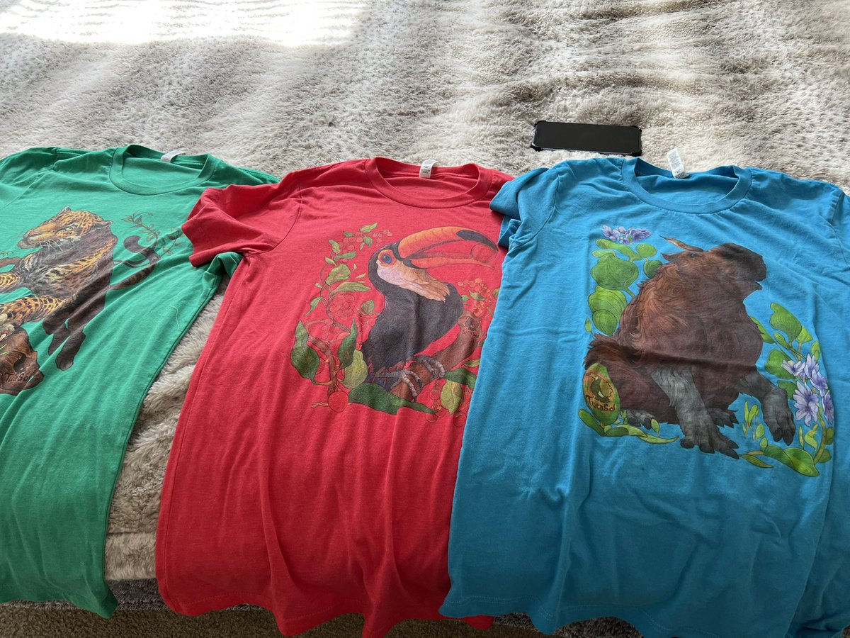 TucaSolArt's tweet photo. wow! 😊
@kennyx_rivera shared the shirts with me and they look fantastic, thank you so much, Kenny, for the support! 🙏🌻 https://t.co/kzmOQlPrUS