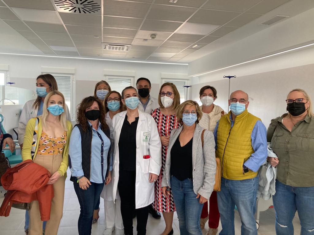 apaemsaludmen's tweet photo. @APAEMJAEN asiste a la Jornada de Puertas Abiertas de inicio de actividad en el Hospital de dia/oncohematológico del Hospital Universitario San Agustín de #Linares. Muchas gracias por invitarnos @ags_nortedejaen @JaenJunta @saludand https://t.co/hvmOeE5KMq