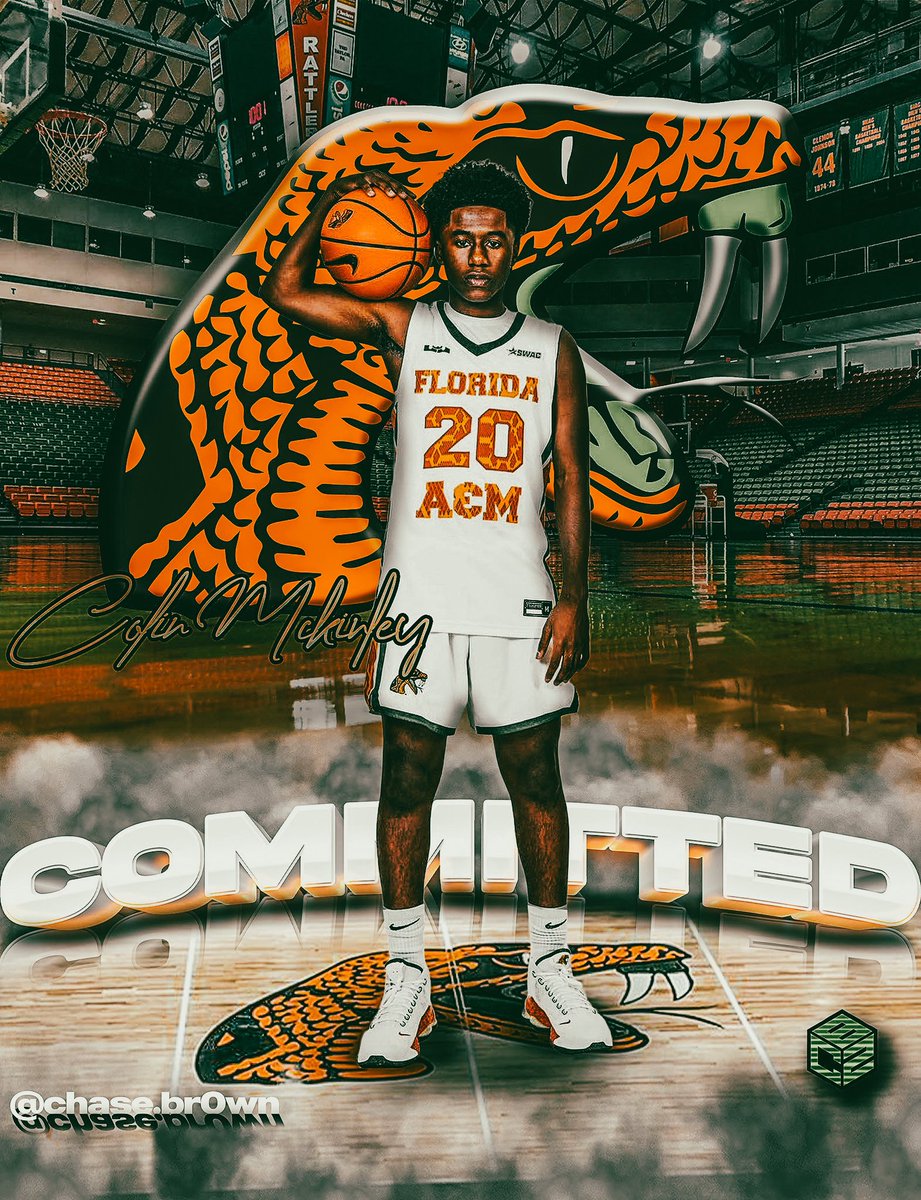 czbdesigns's tweet photo. 🐍😵‍💫#committed https://t.co/wuAIBP0BF7
