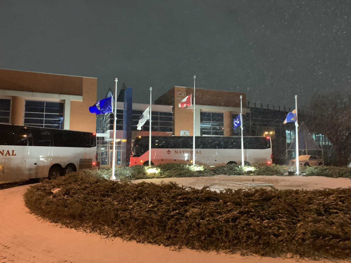 neufeld_mark's tweet photo. This morning @CalgaryPolice members will travel to #YEG along with other #FirstResponders  &amp; #PublicSafety partners to support Chief McFee, members of @edmontonpolice, and the families of Cst. Ryan and Cst. Jordan. This will be an emotional and challenging day to say the least…2 https://t.co/UlySvcoMtE
