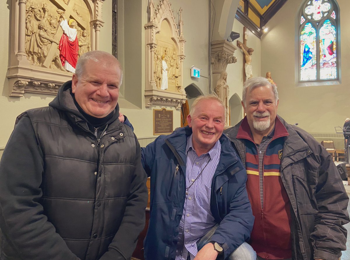 AlemanPam's tweet photo. Our deepest thanks to Fr. Tony and the team @StPatsHamilton for welcoming us & giving our team @DioceseHamilton the opportunity to serve God in your ministry! Looking forward to collaborating w you… @SaintJohnsBible #CatholicCommunications #DeMazenodDoor #FridayBBQ #HamOnt https://t.co/7tHaDfVUxl