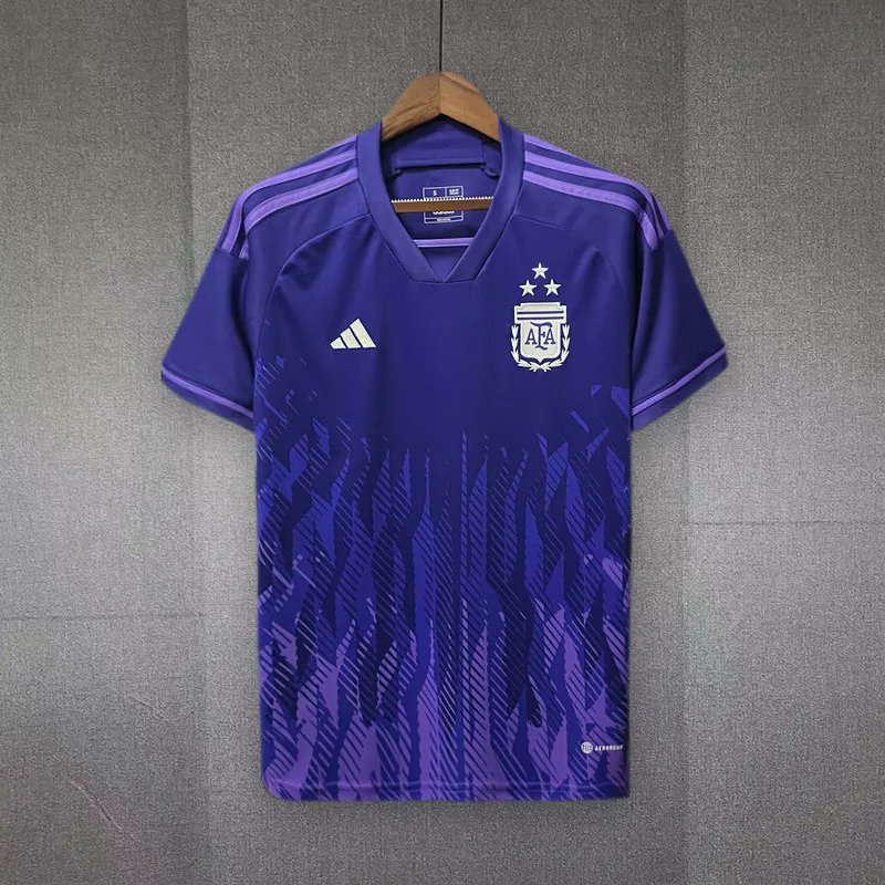 NachoFasano's tweet photo. @GorrasCavs La alternativa de la selección con las 3 estrellas https://t.co/HwoBuonC3b