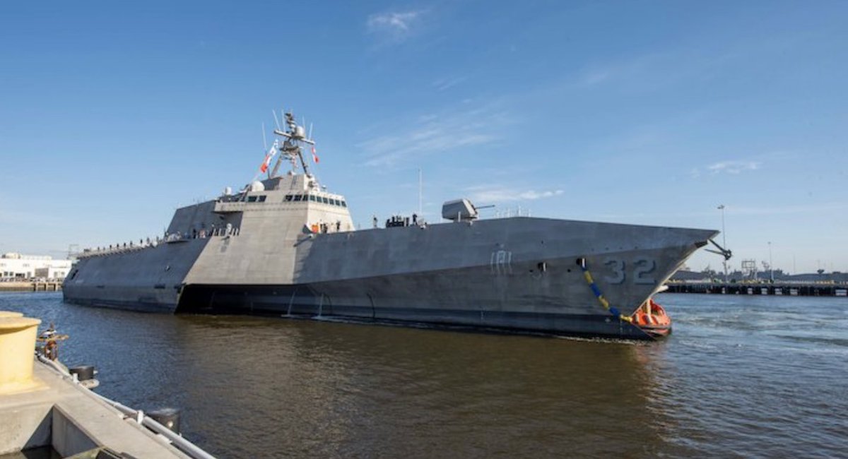JohnPalminteri's tweet photo. The U.S.S. Santa Barbara is expected to be 1000 yards off the coast of Santa Barbara this morning en route to Naval Base Ventura County to be commissioned Saturday morning at 10 a.m.  (photo: U.S. Navy) https://t.co/y4eb5icWme