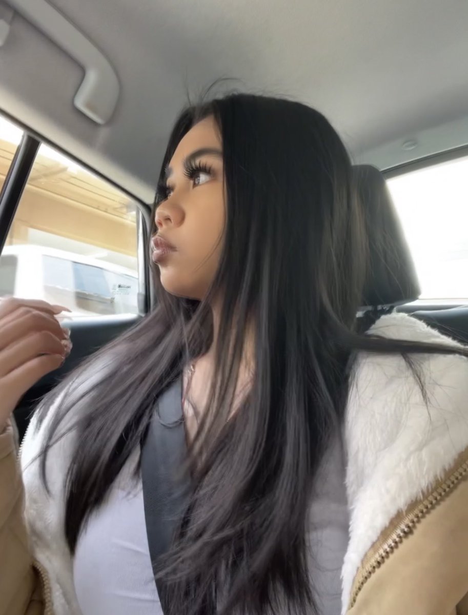 s1mp4v's tweet photo. me & baes blurry pics>> #PleceSelcaDay #P1SD #PHSD #P1H #P1Harmony #P1ECE #P1HarmonywithPlece
#ํผ์ํ๋ชจ๋ #INTAK @P1H_members @P1H_official https://t.co/tH8egZdQO6