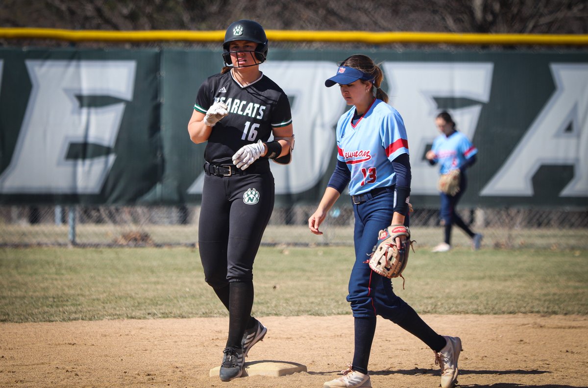 NWBearcatSB's tweet photo. Olivia Daugherty is having a terrific final season. She ranks 2nd in the MIAA in RBI (35) and home runs (10). She ranks 4th in the league in hits (41) and slugging percentage (.786). She ranks 5th in the MIAA in OPS (1.248). She also ranks 9th in the MIAA in batting (.418). https://t.co/5e9fzQ310T