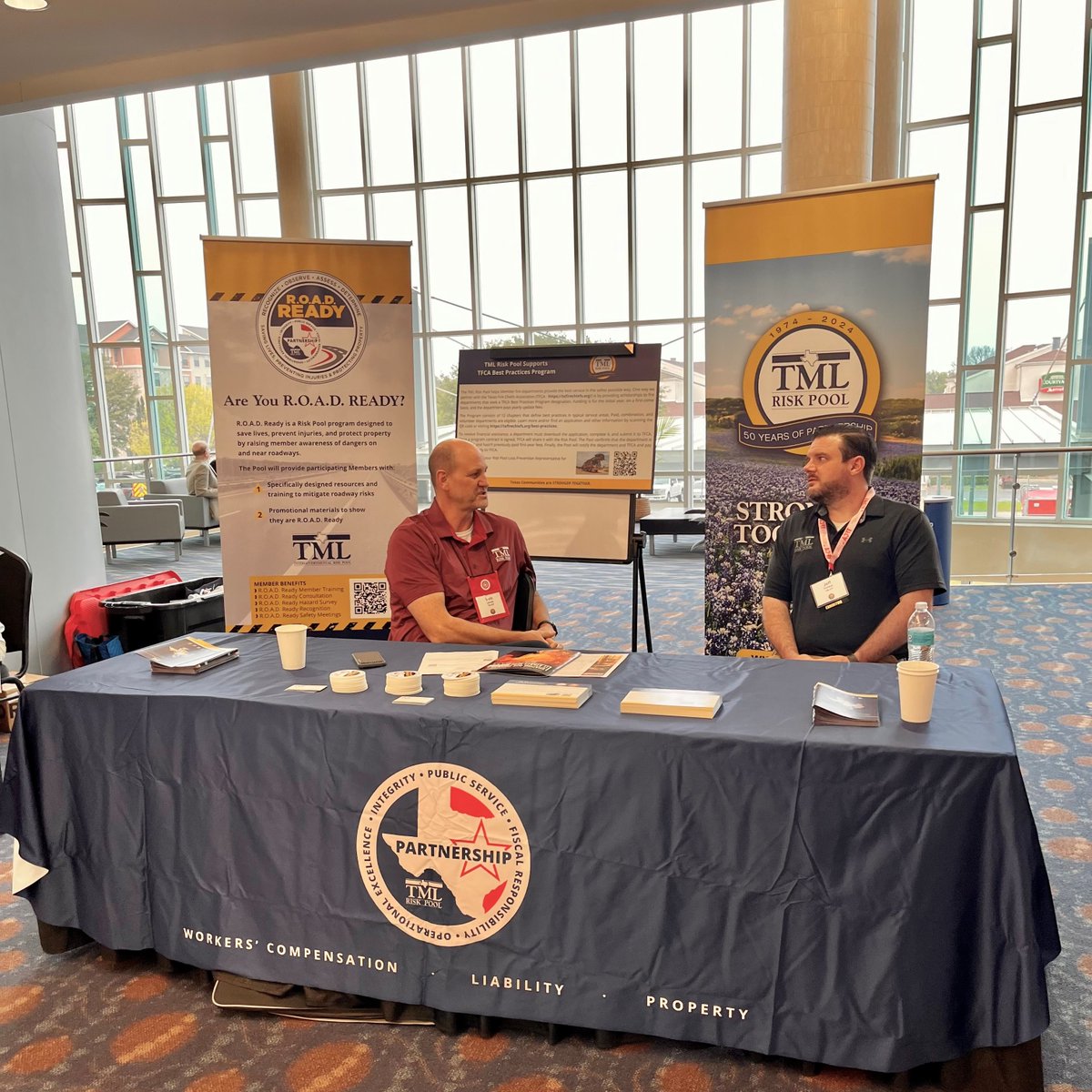TML_RiskPool's tweet image. This past week, we had the opportunity to attend the Texas Fire Chiefs Association conference in Waco! #BeROADReady #WacoTexas