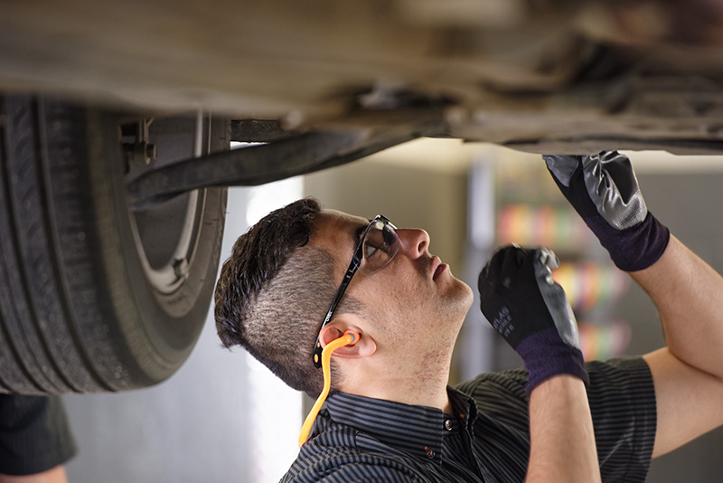 KalTire's tweet image. If your vehicle just doesn’t drive as it used to, visit a location nearest to you! From ball joints to shocks, struts, and springs, there are a lot of moving parts that need attention to help you stay safe on the roads. We can help!  #TalkToKal #MechanicalMonday #ServiceExperts