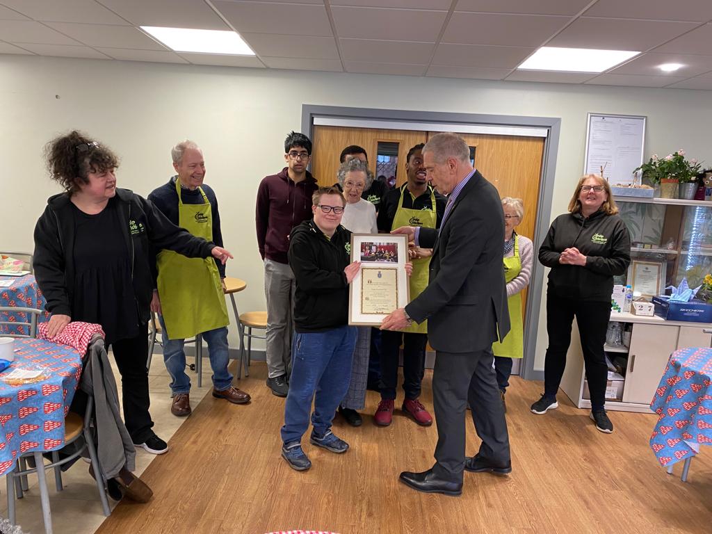 pdsouthby's tweet photo. A great visit to see the folks at @PulpFrictionCIC this morning to present a #HighSheriff's award for their excellent work in and for the community here in #Nottinghamshire https://t.co/IWRIP7kQes