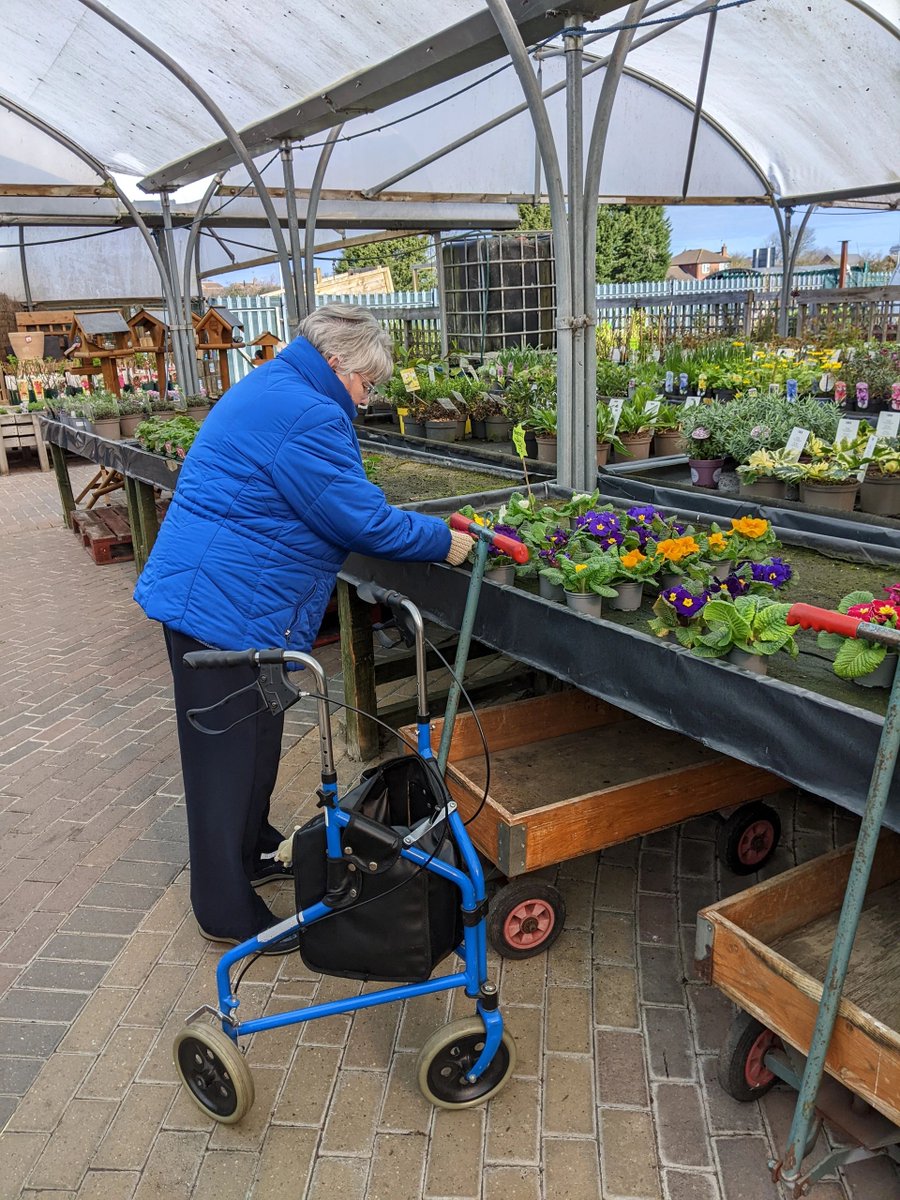 LifelineSBS's tweet photo. Monday's are made for coffee and cake. A lovely morning spent with one of our ladies doing the things she enjoys the most ☀️

#dementiasupport ##carerrespite ##hobbiesandinterests #socialoutings #socialsupport https://t.co/wLEBIoBFIM