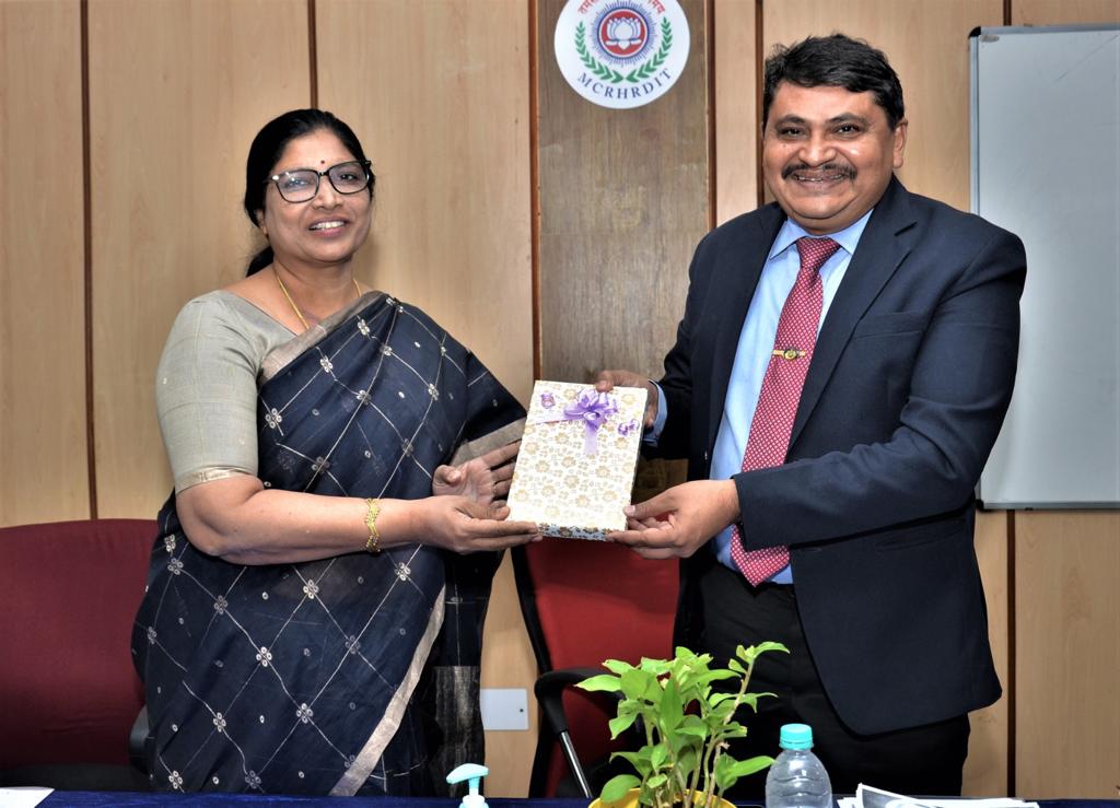 CIDTelangana's tweet photo. On 27-03-2023 @CIDTelangana #ADGP_CID Sri Mahesh Bhagwat, IPS inaugurated the #Training_Session for 30 #Judicial_Officers at @mcrhrditweet on Cyber laws and cyber crimes awareness https://t.co/Csk1dqjJSf