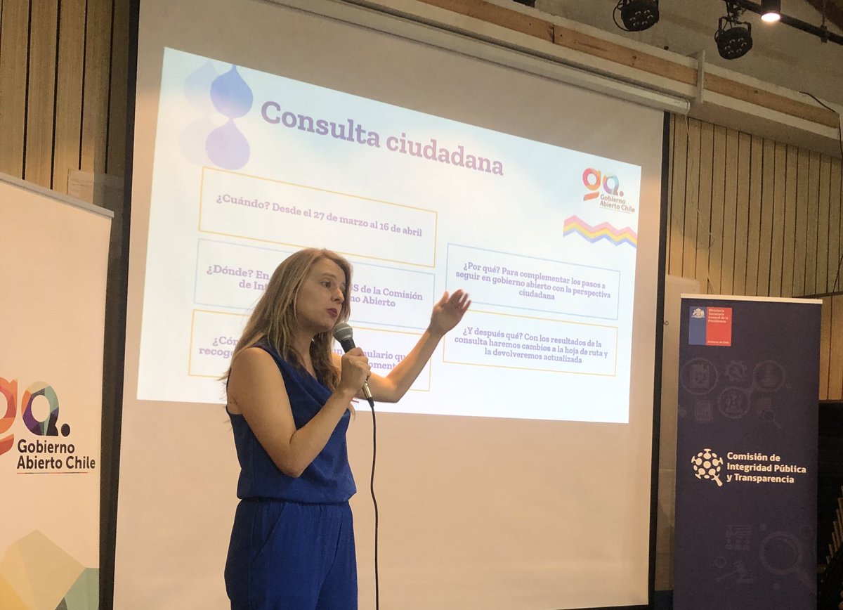 “Es importante que ustedes participen de esta consulta ya que
su voz complementará nuestro trabajo, sus sugerencias cambiaran y mejorarán el resultado”. <a href="/velvetmarga/">Margarita Maira Serrano</a> invita a la ciudadanía a contestar la consulta sobre la hoja de ruta de <a href="/GobAbiertoCL/">Gobierno Abierto Chile</a>