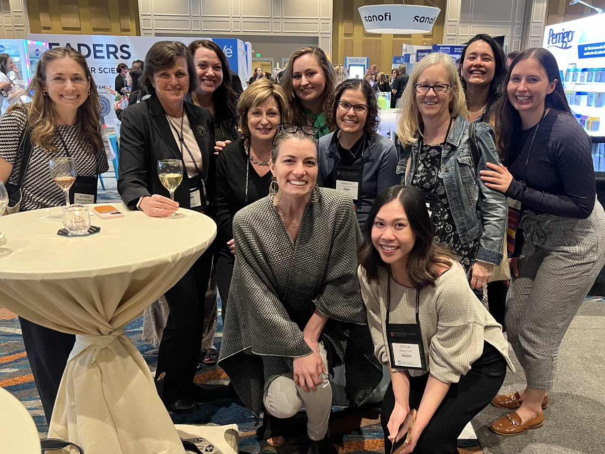 ESilversNP's tweet photo. A real special week at the 50th annual #napnap conference. I loved seeing my dear friends, colleagues, professors, mentors, and making new connections! I’m honored to work in this profession and have opportunities to learn and grow 🤓🩺🧠❤️ 
#nerdalert 

https://t.co/uh9rn0jyIY https://t.co/sp5lFAtkgj