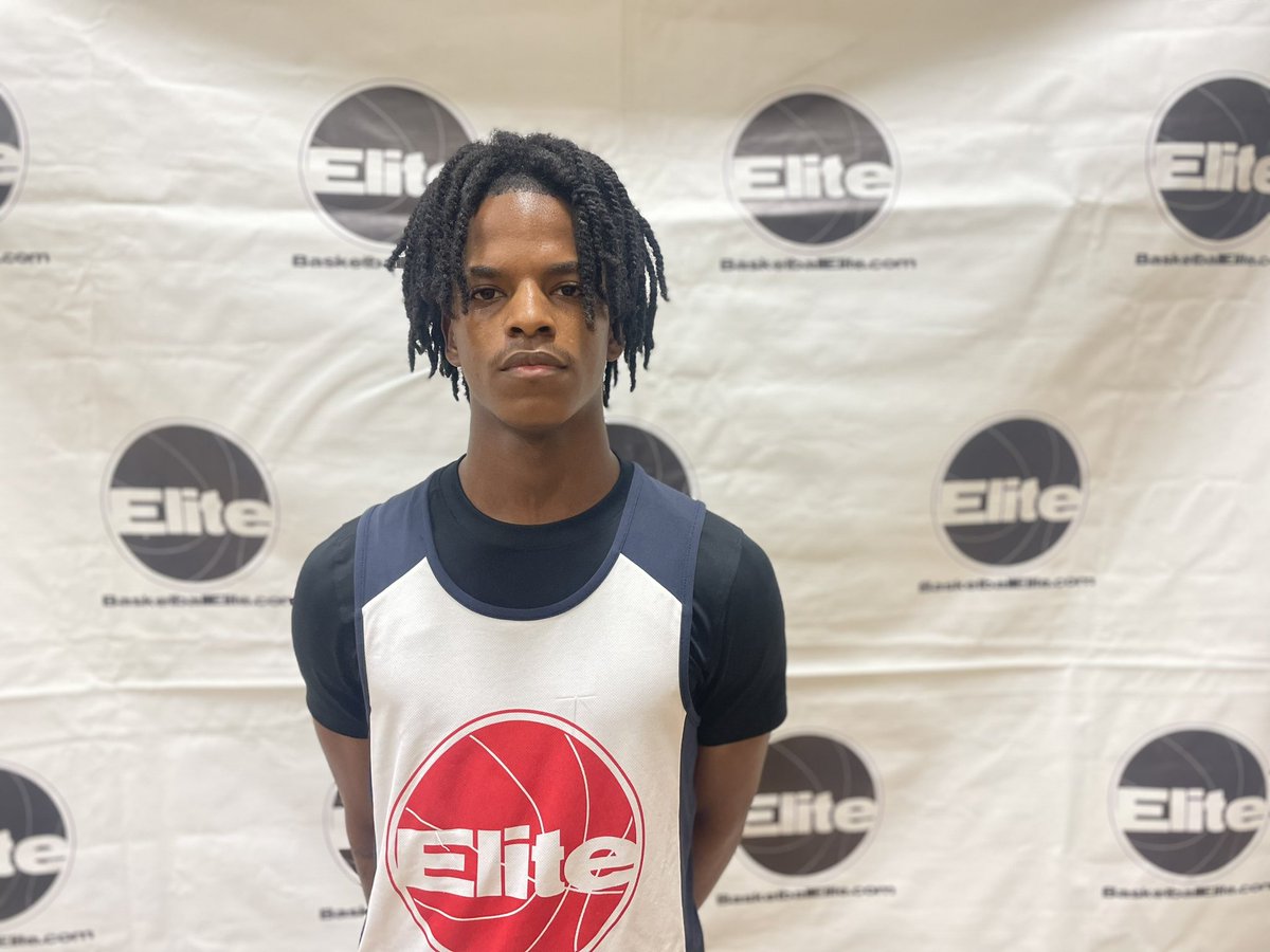 Henderson Collegiate Unsigned Guard Ellis Williams is one of the most efficient scorers that you will see on the east side of the state. Has an outstanding midrange game, understands how to get to his spots with ease, never gets rattled, high IQ @Ellis_Williams6