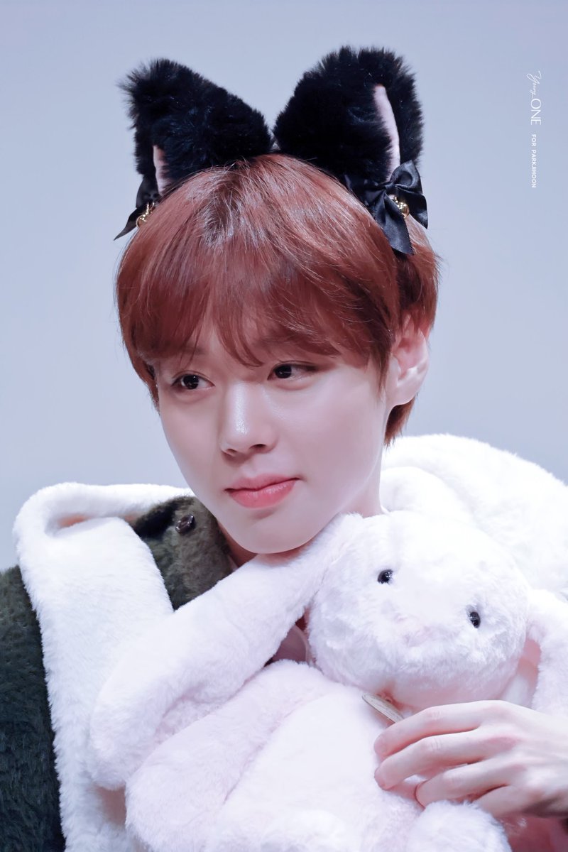 YoungONE_jh's tweet photo. 221210 디어마이뮤즈 팬사인회

https://t.co/pV9rym4s6J
https://t.co/SZbK3a7cWd

#박지훈 https://t.co/FlQhCErTRp