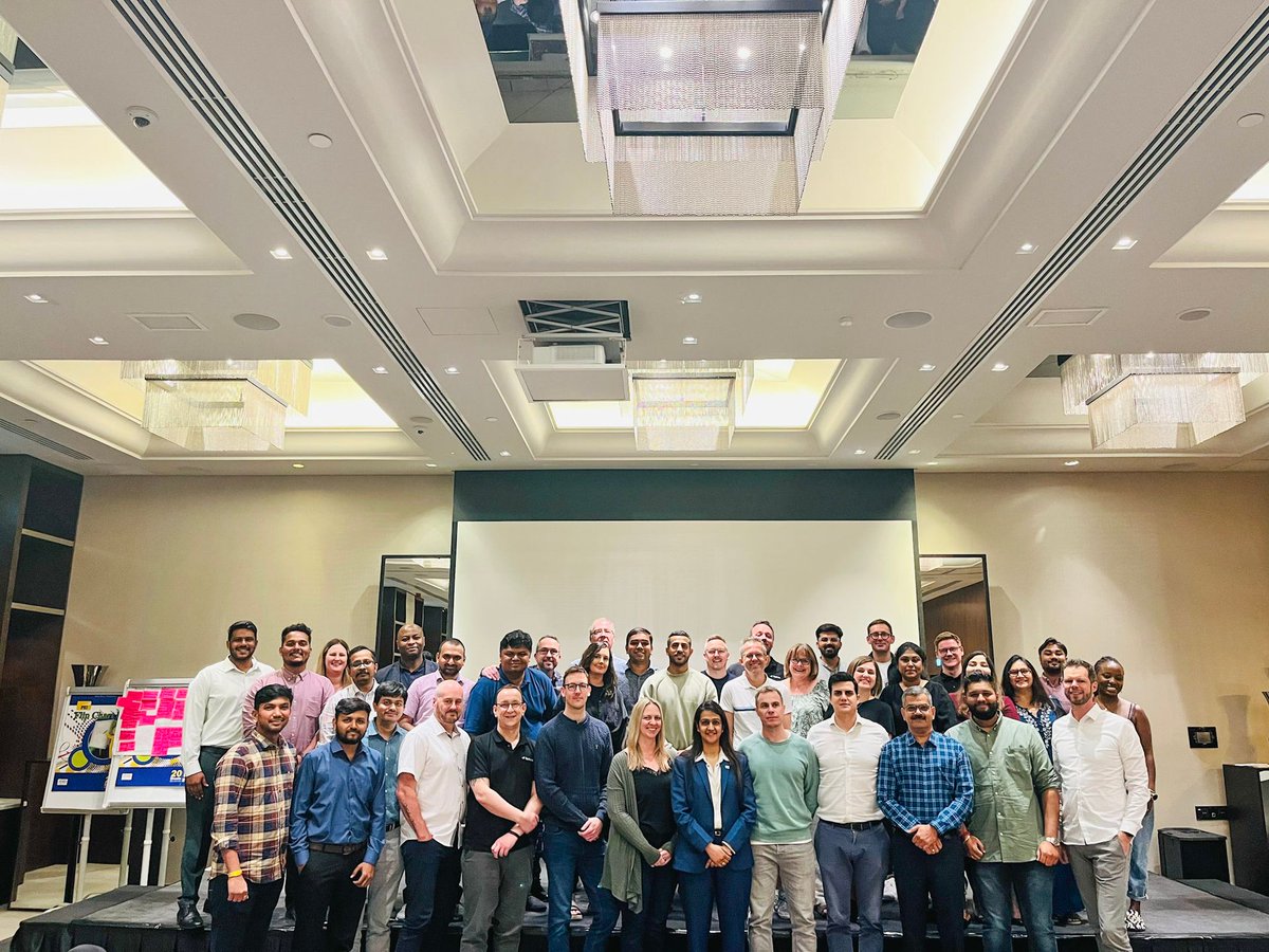 flydocs's tweet image. At the beginning of the year, the flydocs team got together for our annual Global Management Meeting in Dubai to reflect on successes and lessons learned from 2022, and look ahead into 2023. We had some fun along with the productive conversations.

#lifeatflydocs #team #people