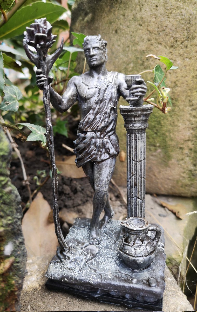 Aggie_Do's tweet photo. #Sanguine #fanart based on #ElderScrolls. By #aggiestrinketsis. Now available on #Etsyshop 

https://t.co/q73FNAkCGV

#ElderScrollsonline #Skyrim #oblivion #eso #daedra #daedricprince #tabletop #3dprinted https://t.co/0wcY9g4cyQ