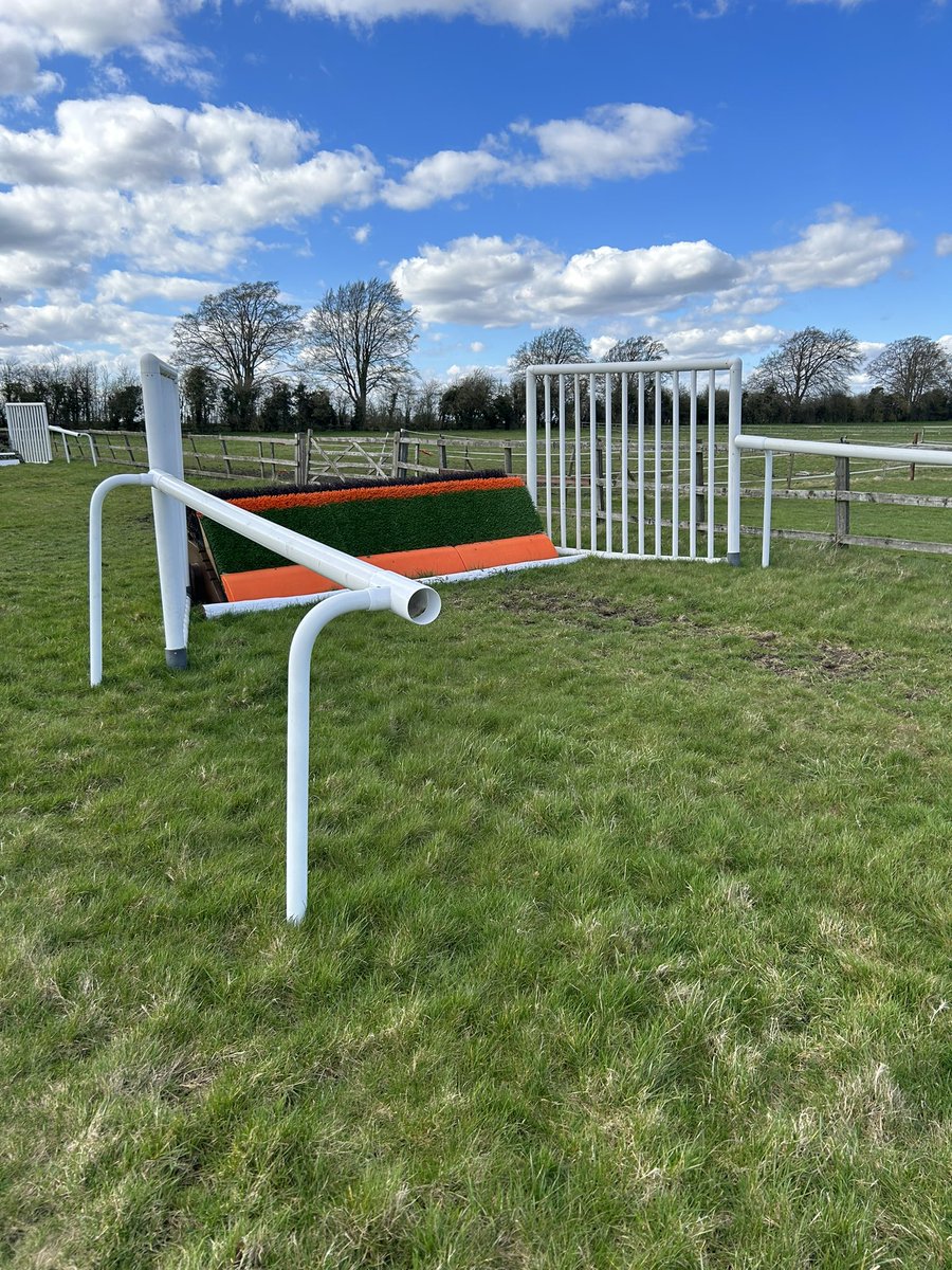 Henrietta Knight tweet media